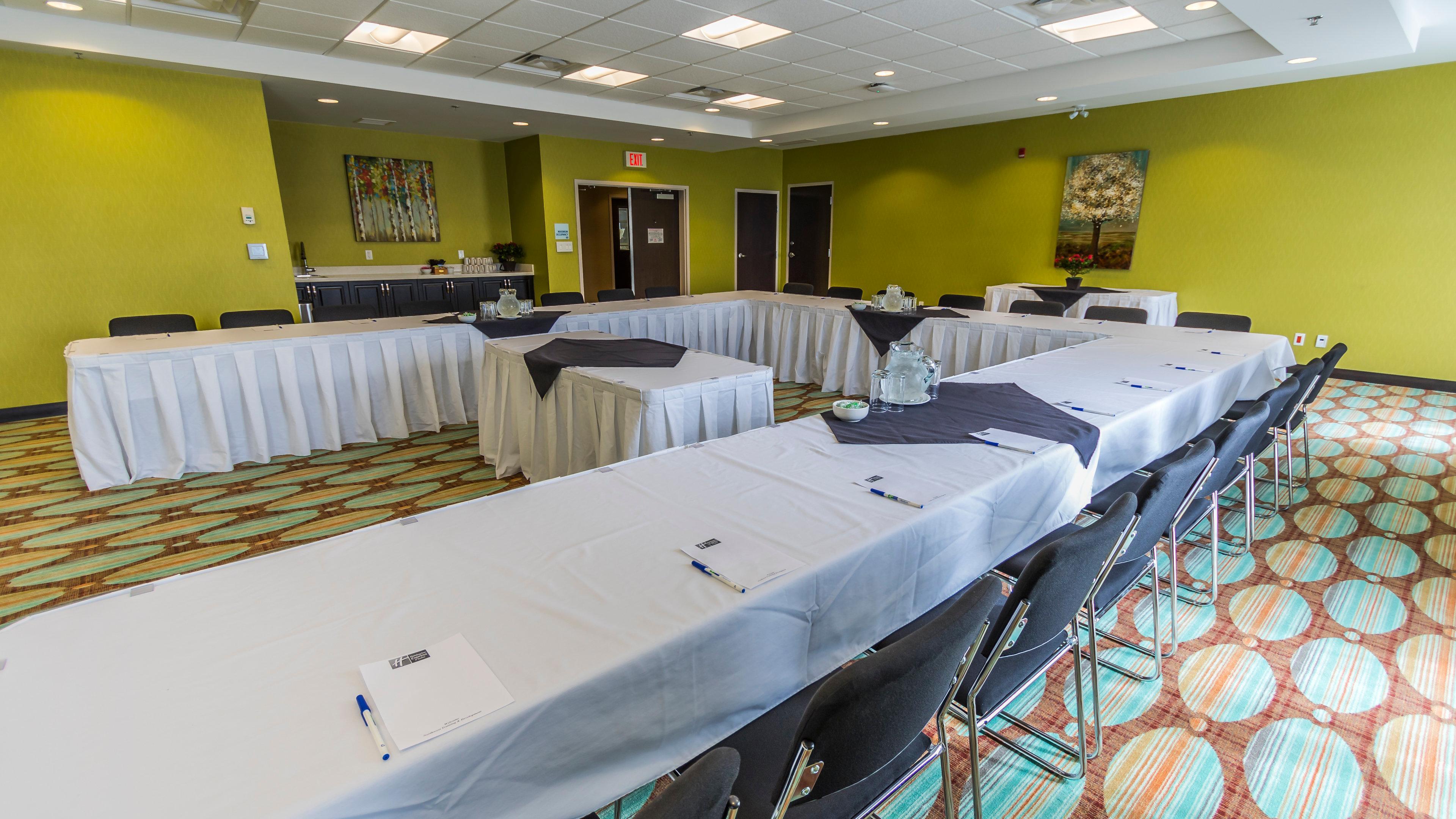 Holiday Inn Express Thunder Bay By Ihg Exterior foto